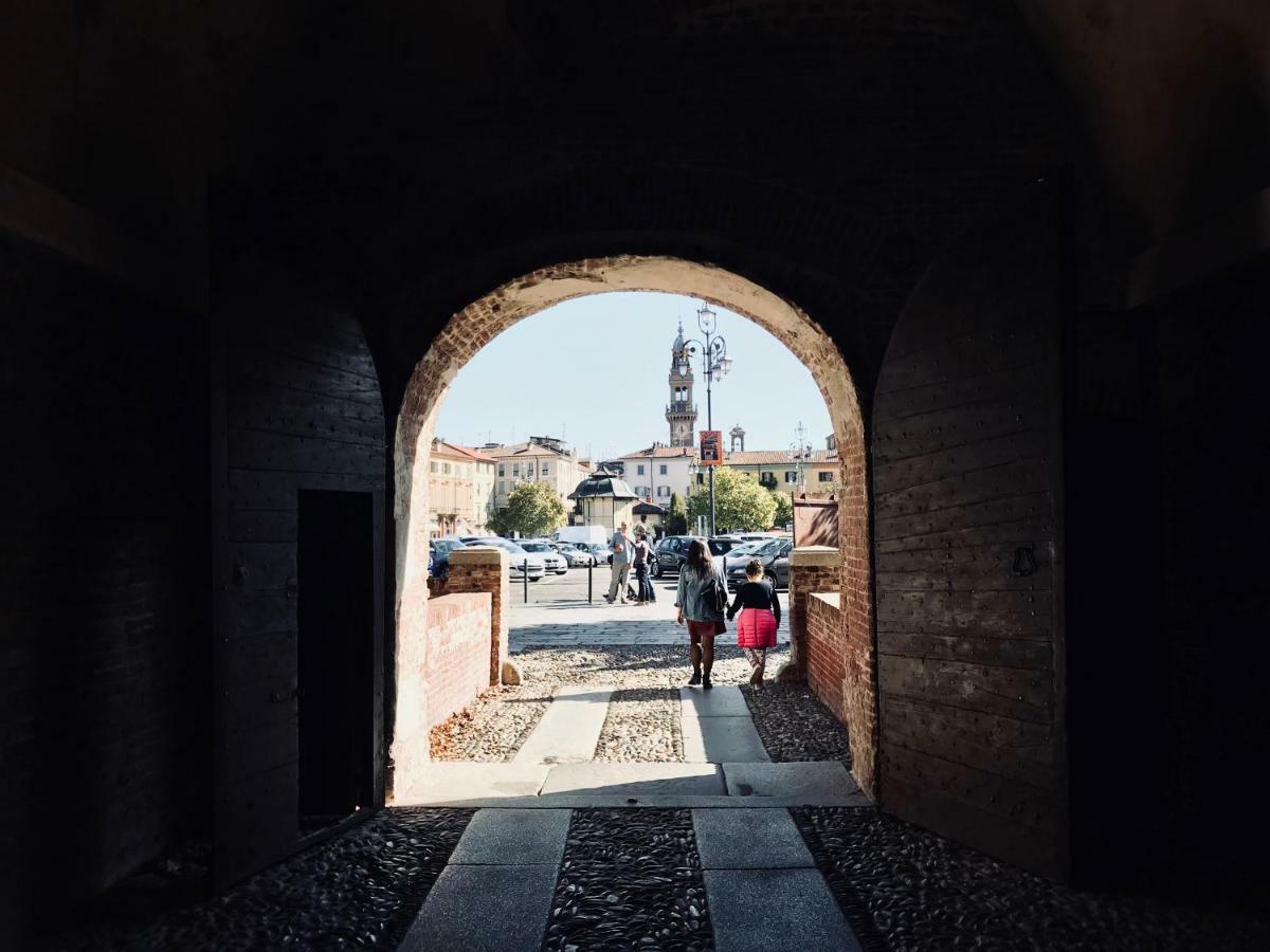 Casa Cristina Bed & Breakfast Casale Monferrato Dış mekan fotoğraf